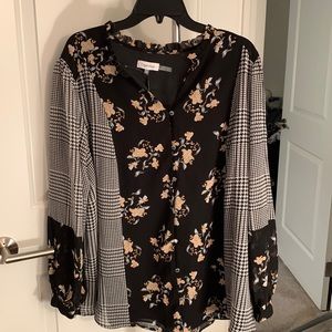 Beautiful Long Sleeve Floral Blouse.